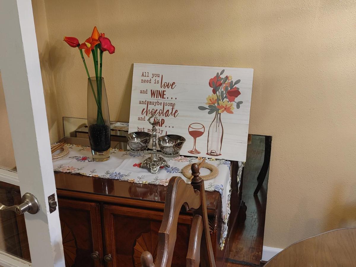 The Kind House Hosting, Low Monthly Rates, Traveling Nurses, Fletc, & Travelers! Brunswick Extérieur photo